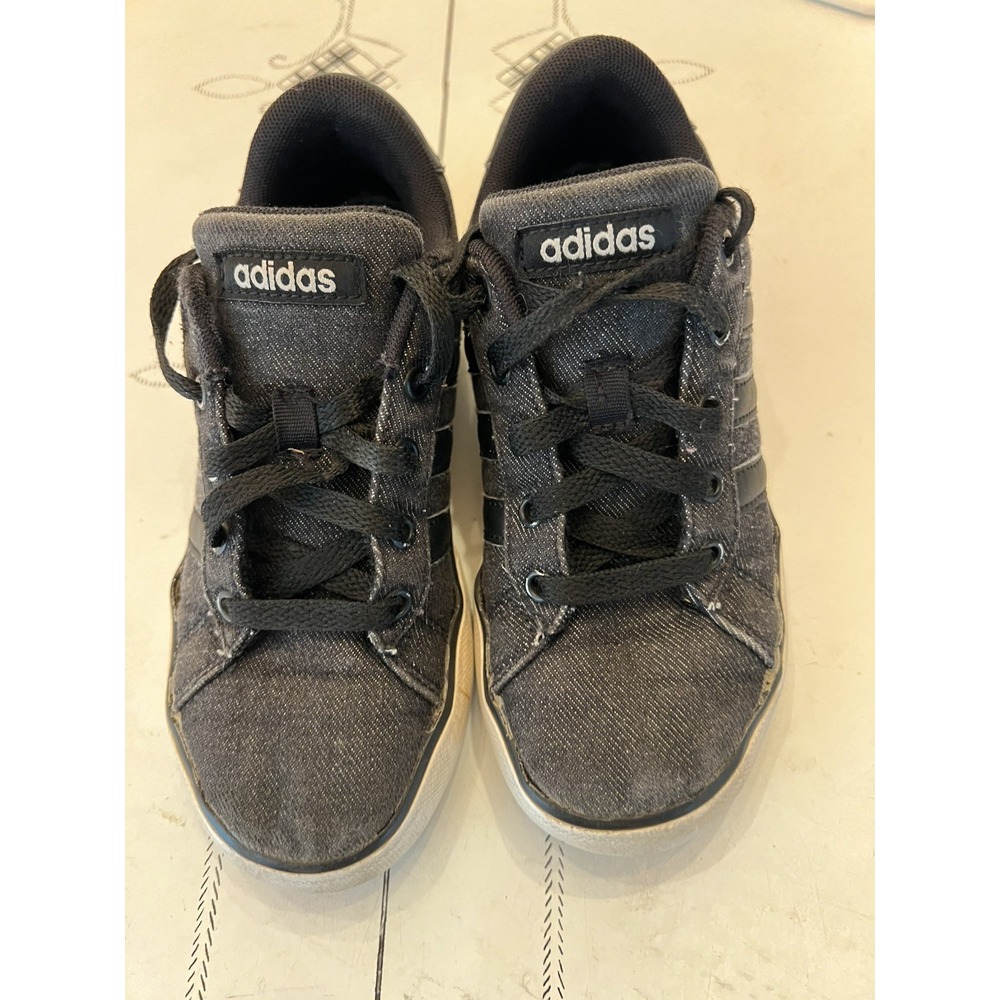 Adidas Neo SE Daily Vulc Kids sz 2.5 Black Denim Tennis Shoes Skateboarding